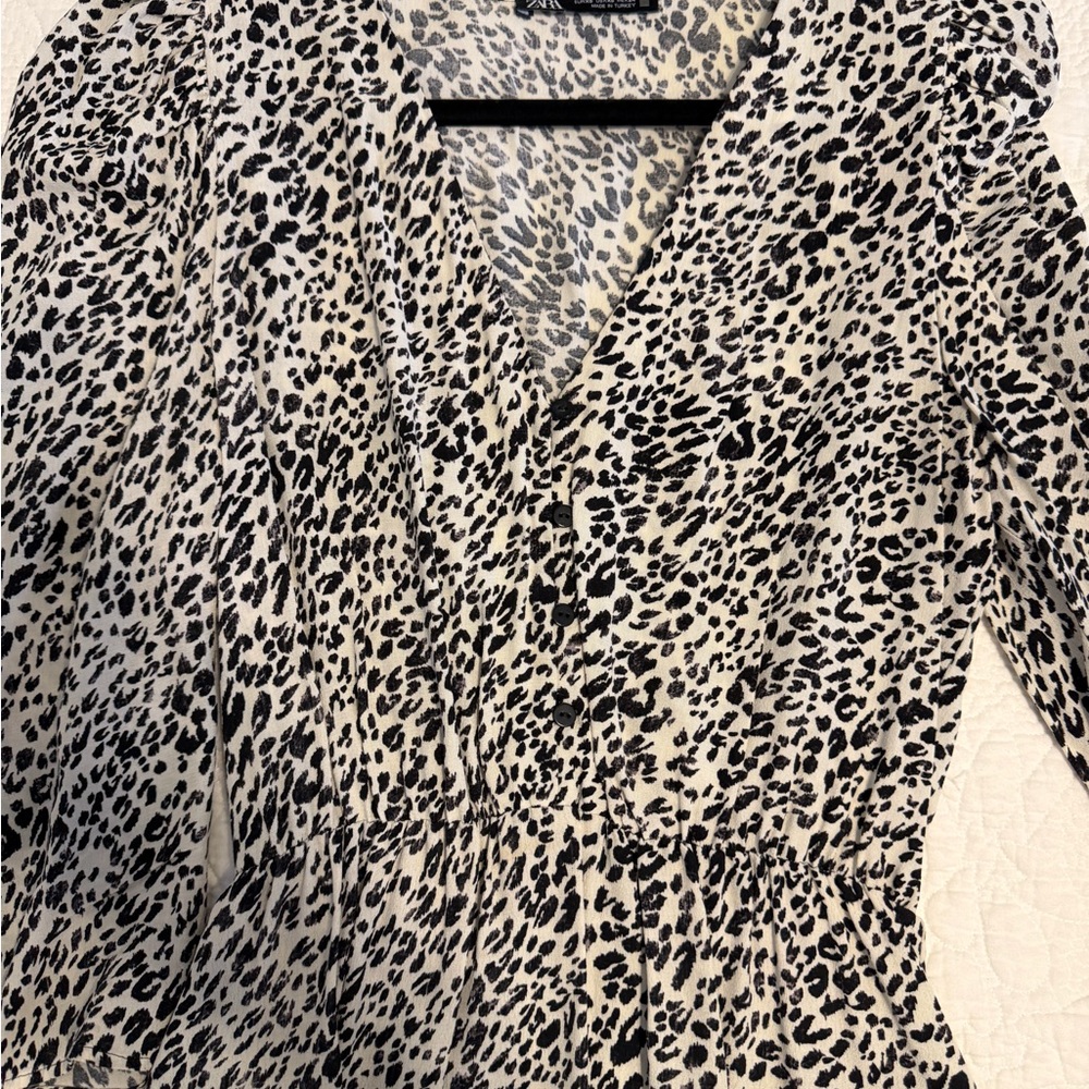 Zara Black & White Leopard Print Long Sleeve Wrap Dress - Picture 3 of 5